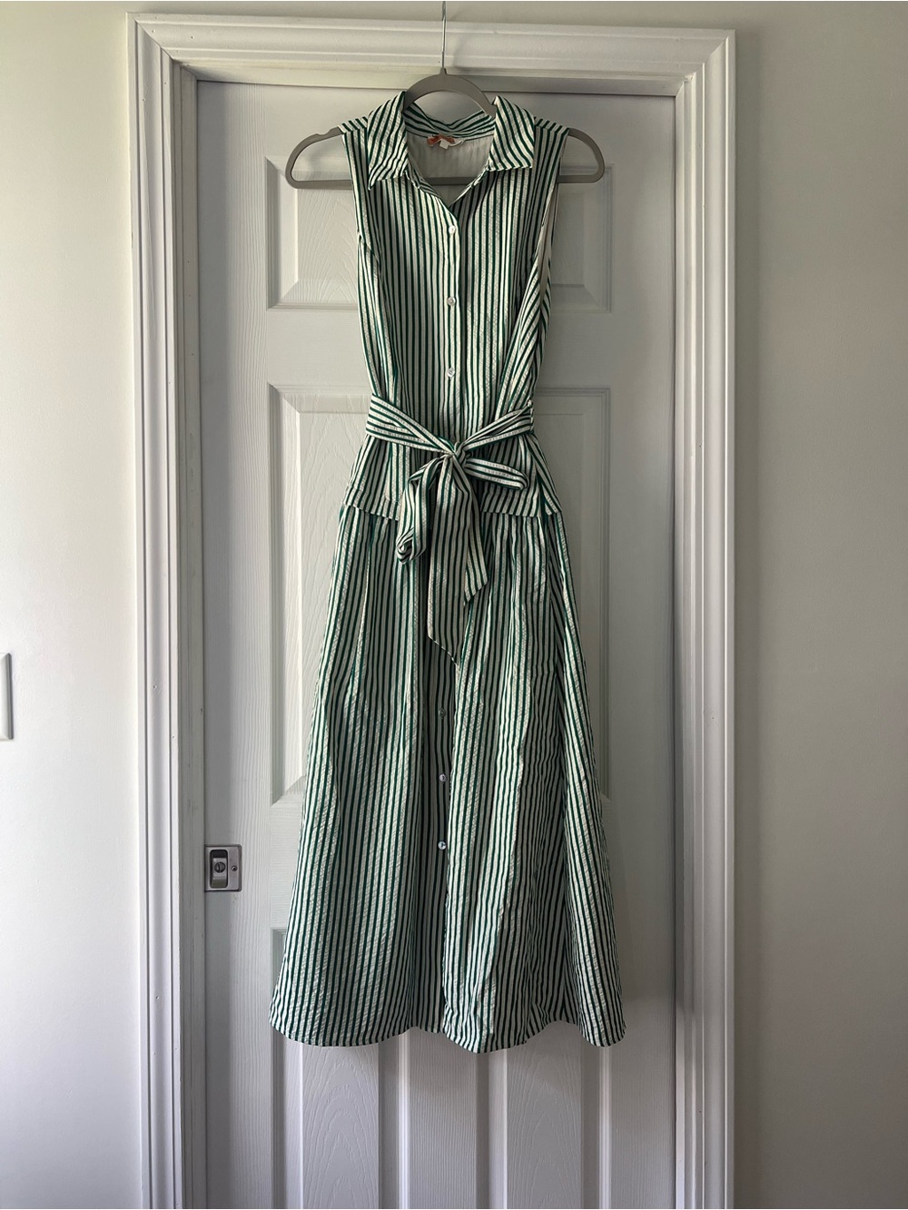 entro Green and White Striped Sleeveless Midi Shirt Dress with Tie